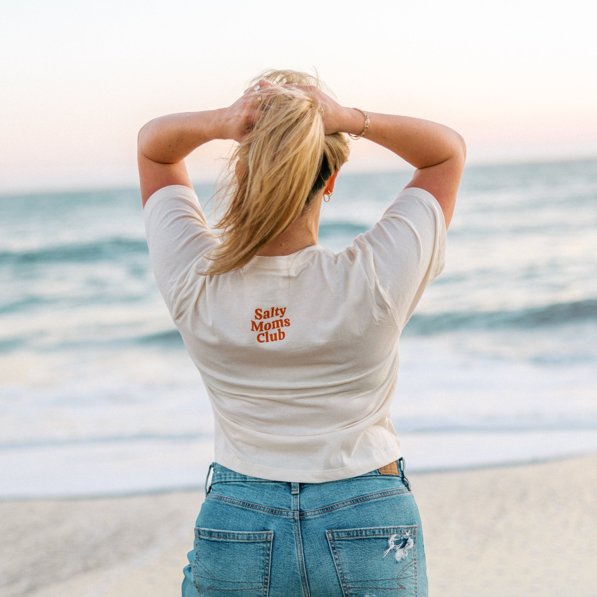 Sea Shell Crop Tee – Salty Moms Club