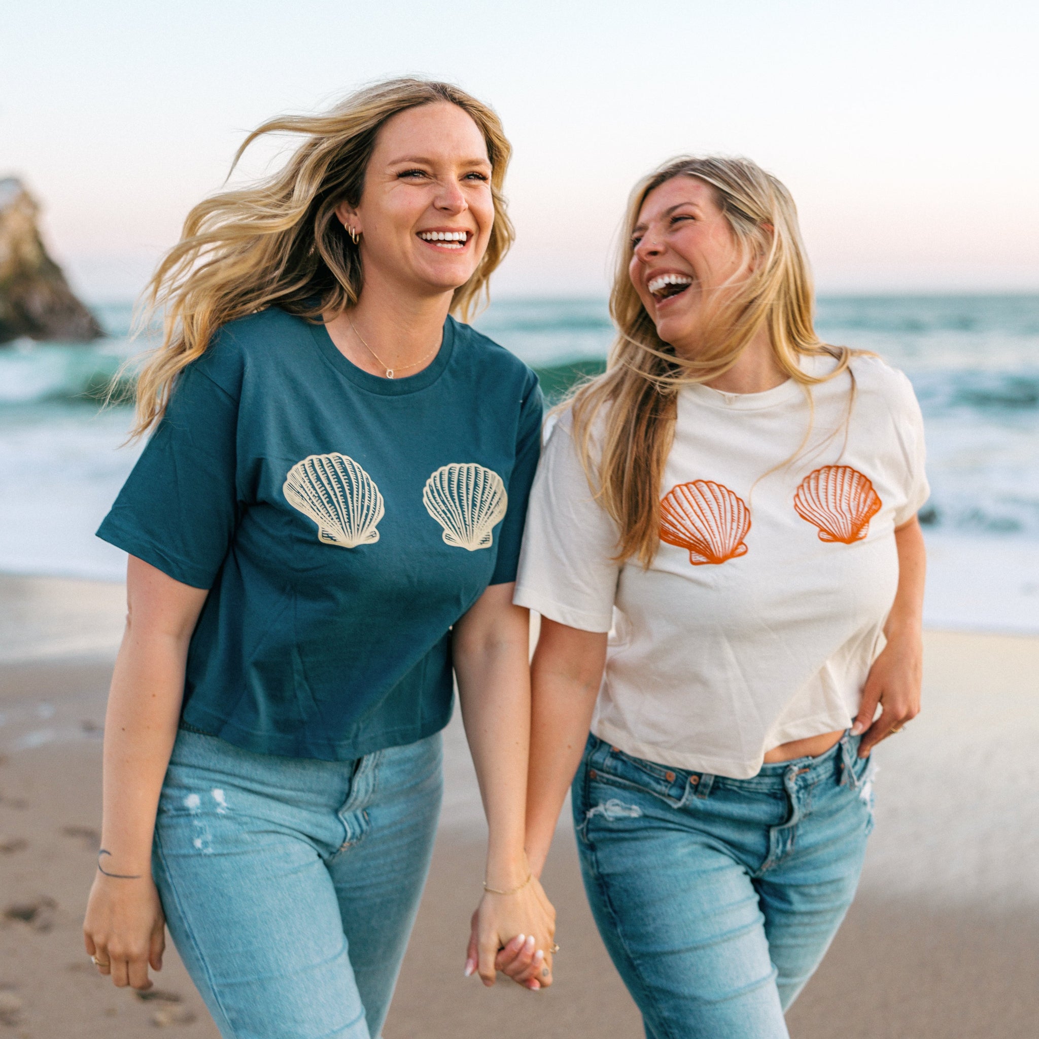 Sea Shell Crop Tee – Salty Moms Club